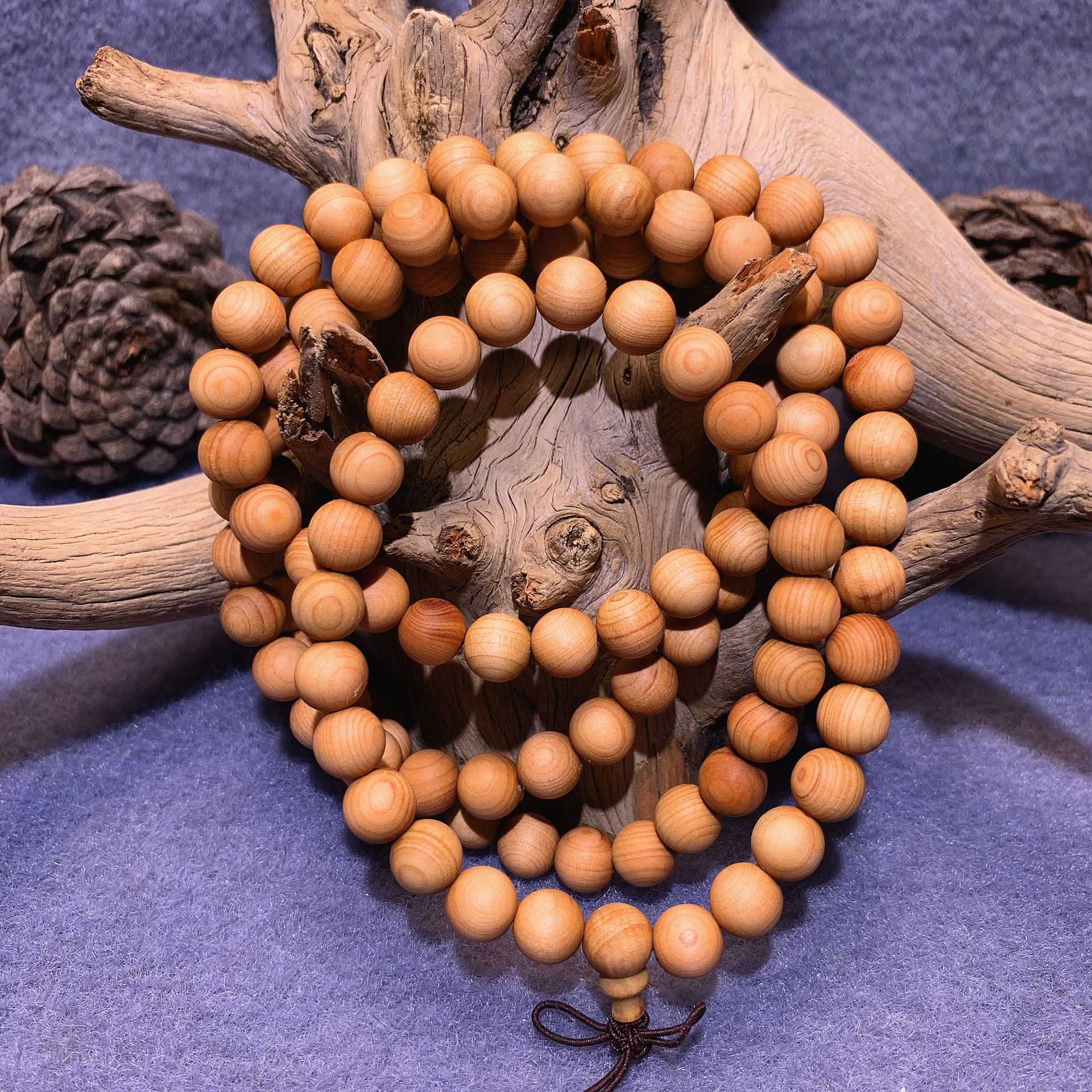 专供地摊货源 太行山崖柏 108颗佛珠手串 创意文玩念珠手链饰品