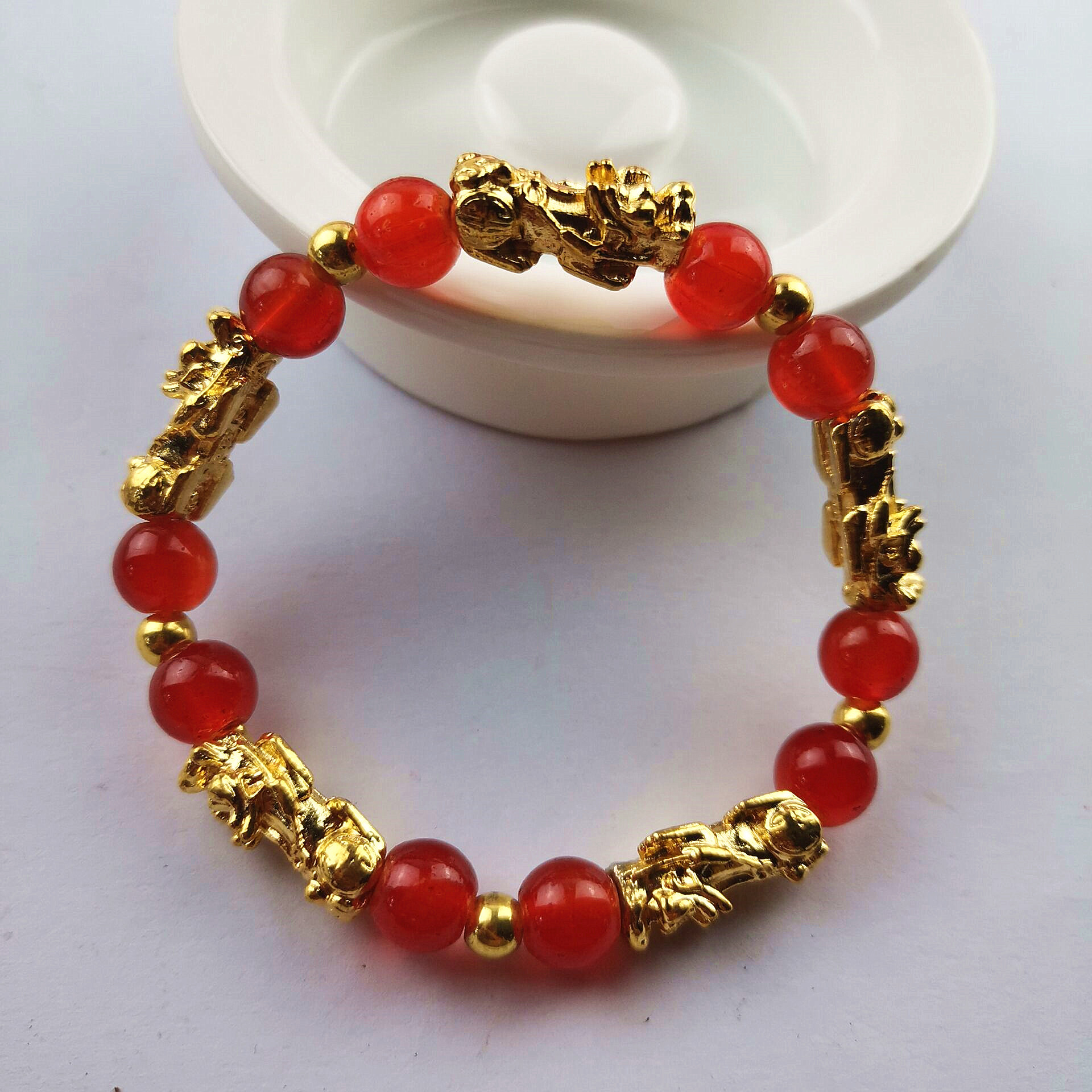 貔貅手链六字真言貔貅手链镀金麒麟女款手链批发