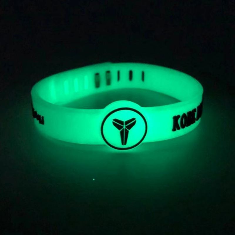 nba湖人队球星24号科比夜光手环可调节大小金属搭扣运动硅胶腕带