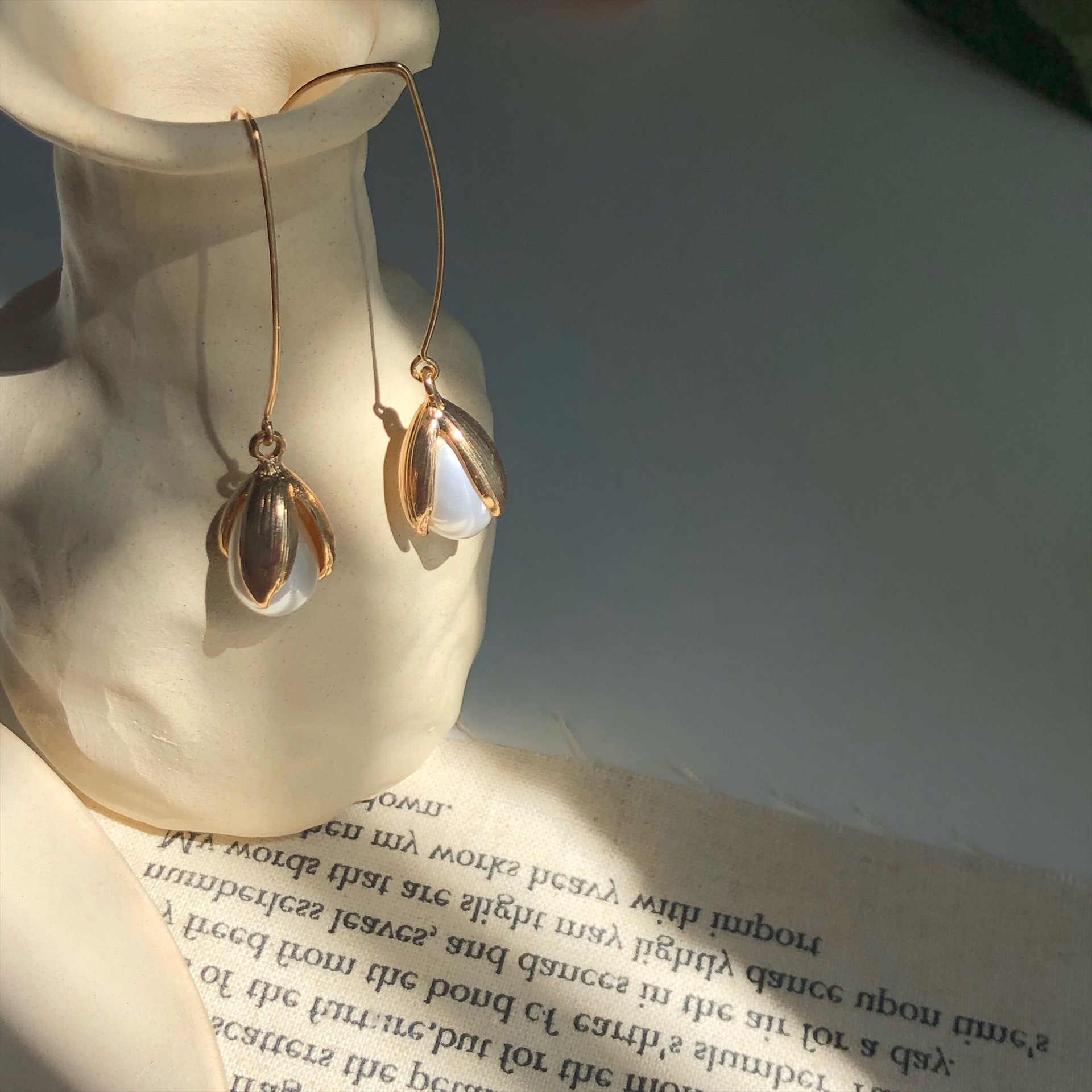 「沙漠花」复古耳环金色花瓣宫廷油画珍珠花苞耳饰女耳夹 无耳洞