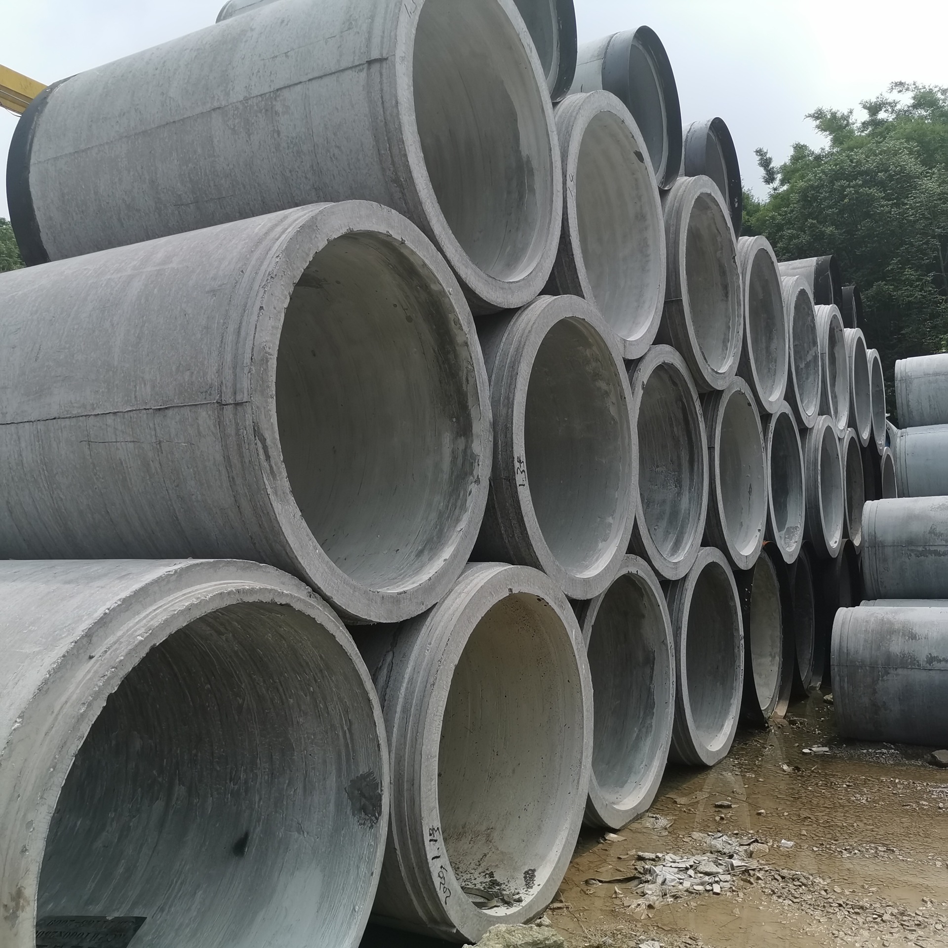 广州黄埔二级钢筋混凝土管现货 水泥管价格 砼威-厂家直销