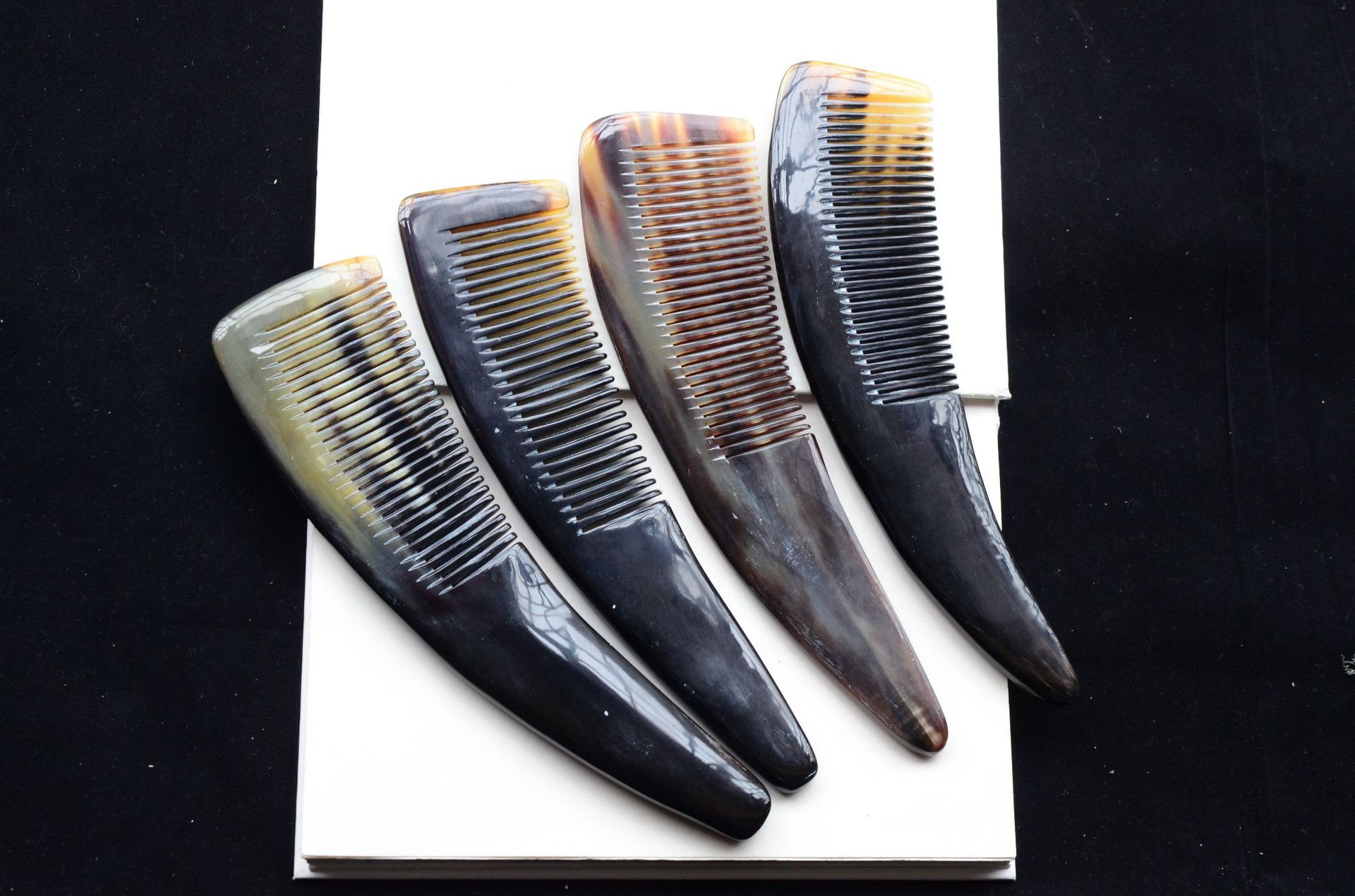 22cm大号厚柄黑水牛角梳 黑水牛角尖尾梳 黑水牛角尖尾梳