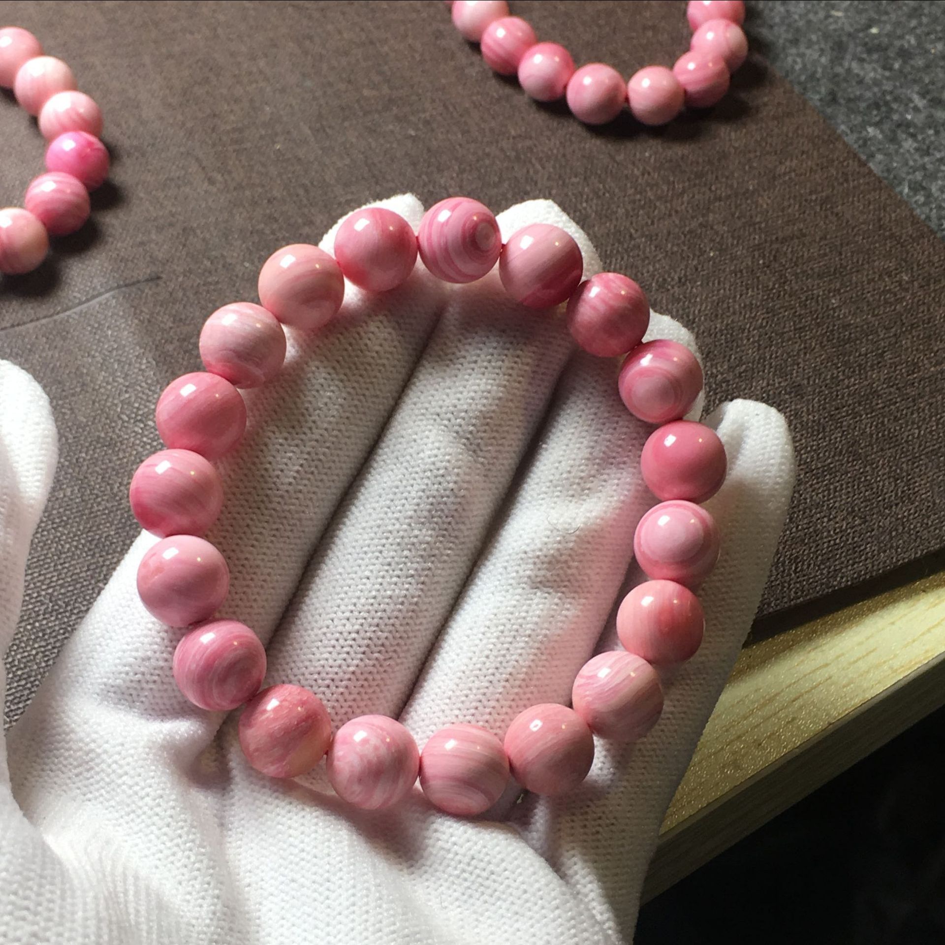 女王贝手链手串108 6/8/10mm胭脂螺手串