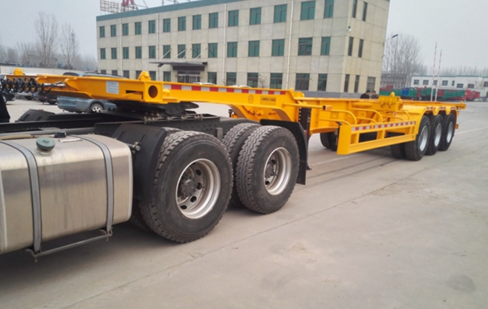 出口40英尺集装箱半挂车 12.5米集装箱拖车 集装箱运输半挂车