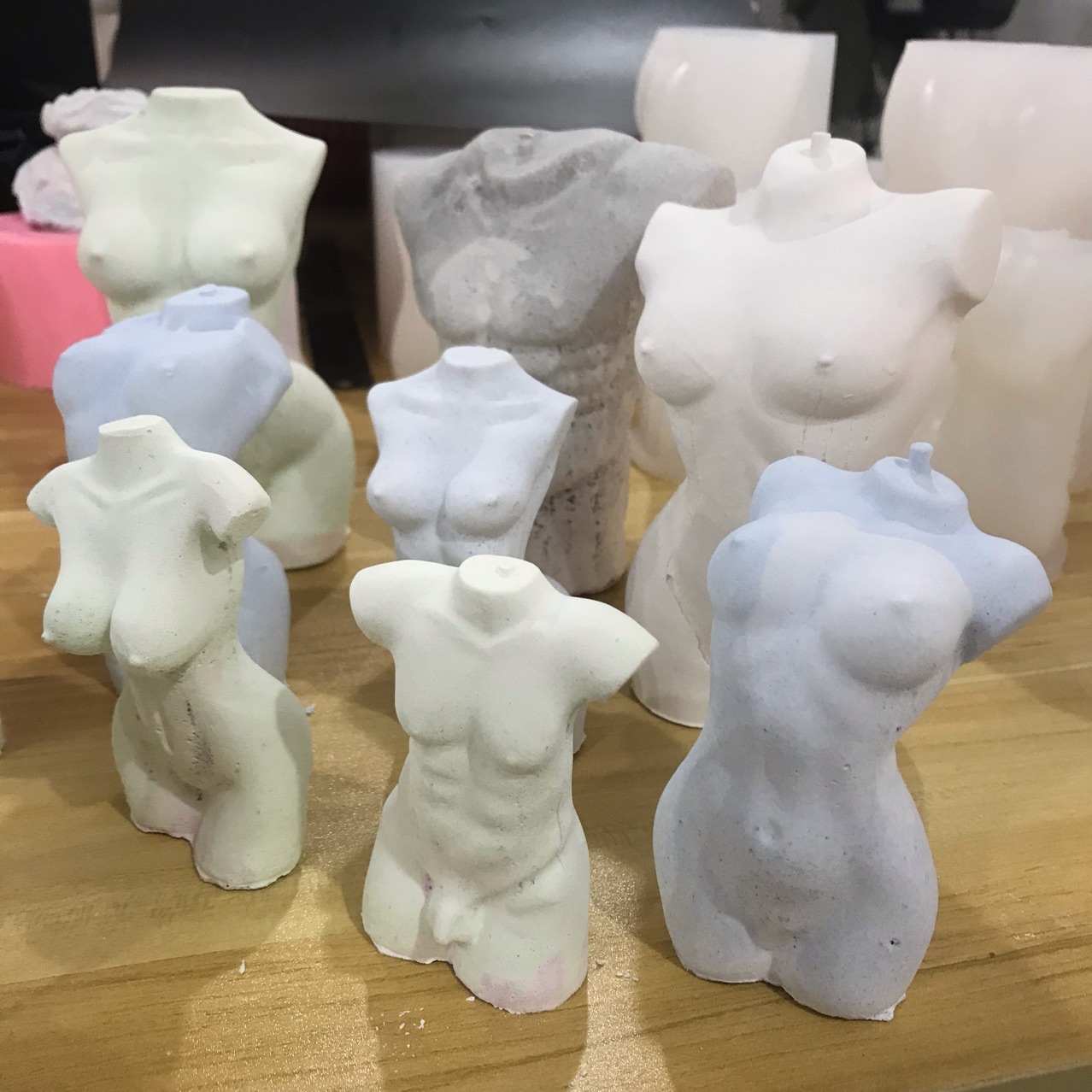 diy人体硅胶模具3d害羞女性大屁股香薰蜡烛石膏滴胶食品硅胶磨具