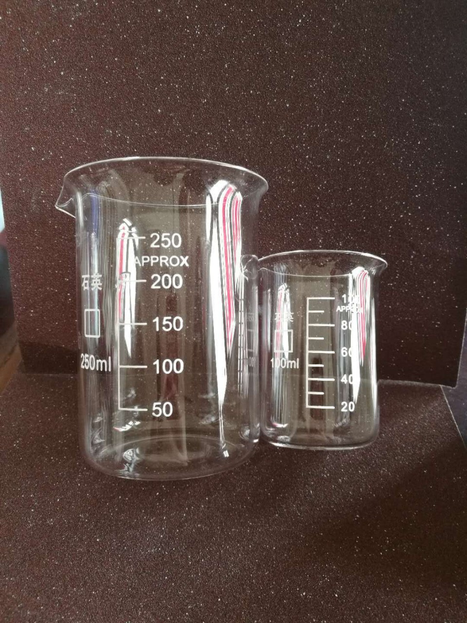 玻璃量杯带刻度耐高温可加热实验室透明玻璃烧杯25/50/100ml毫升