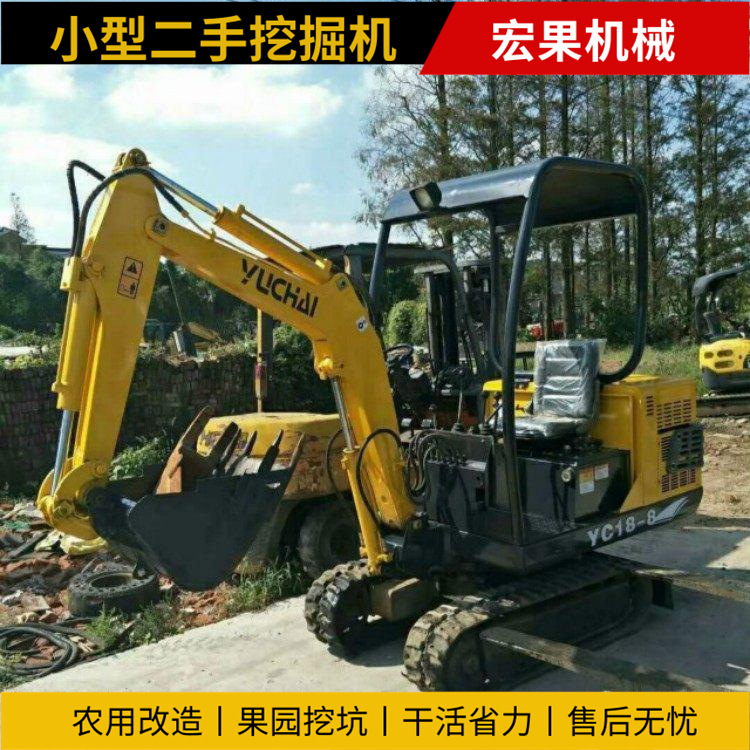 小型轮式挖掘机 2万以下小挖机 个人急售二手微挖挖掘