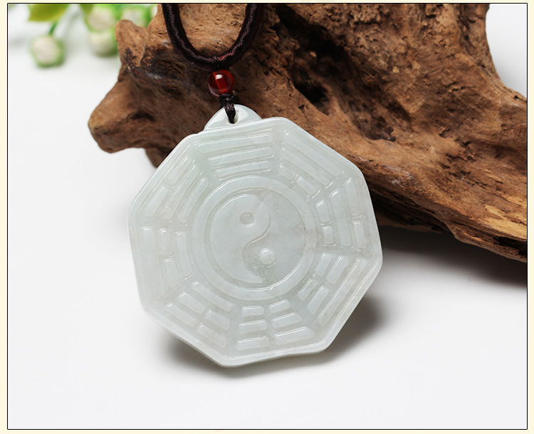 缅甸老坑翡翠 八卦吊坠批发 男女款冰糯种太极八卦挂件