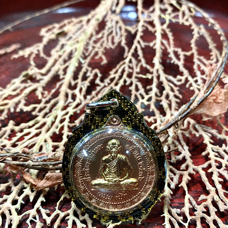 舍玛商贸2536龙婆卡贤自身双色金属版含黑金壳及d卡包邮泰国佛牌