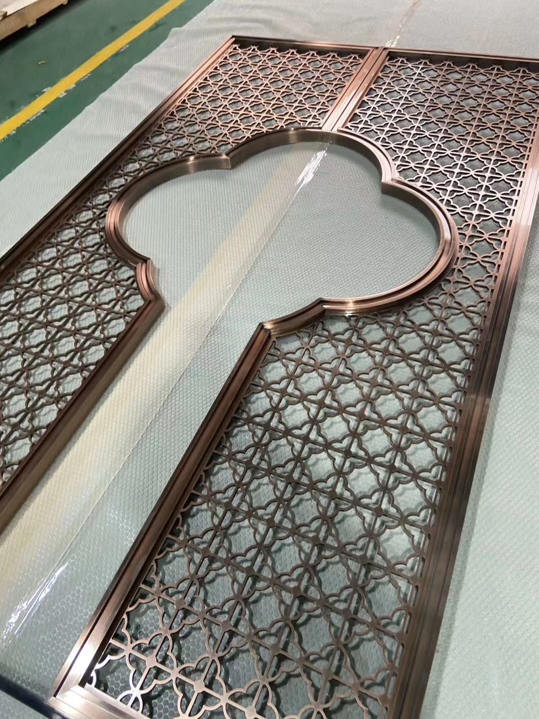 建筑装饰不锈钢屏风色油电镀金属制品个性订制设计加工生产