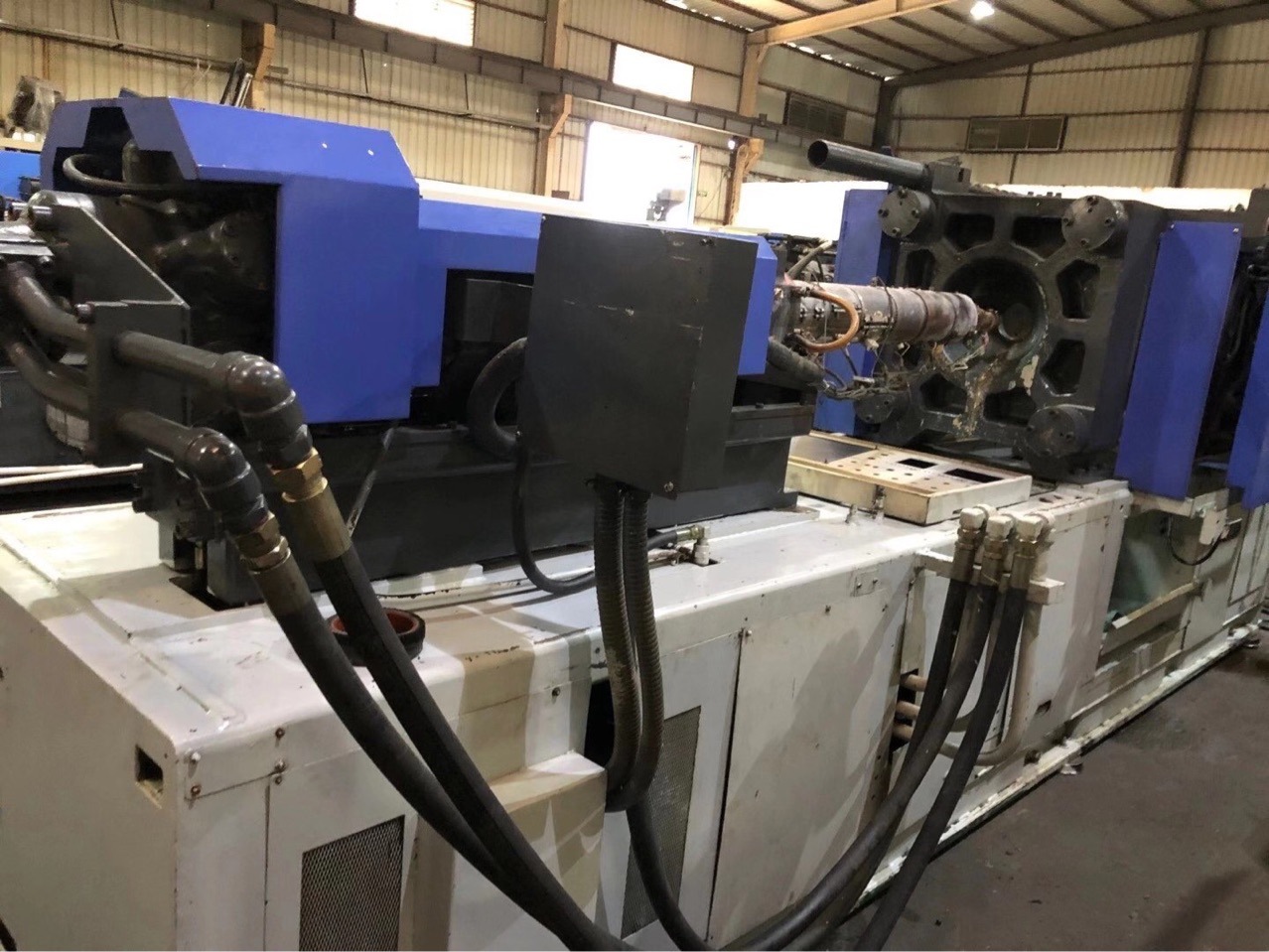 转让二手日钢注塑机,jsw日本日钢150吨220,280,350,450