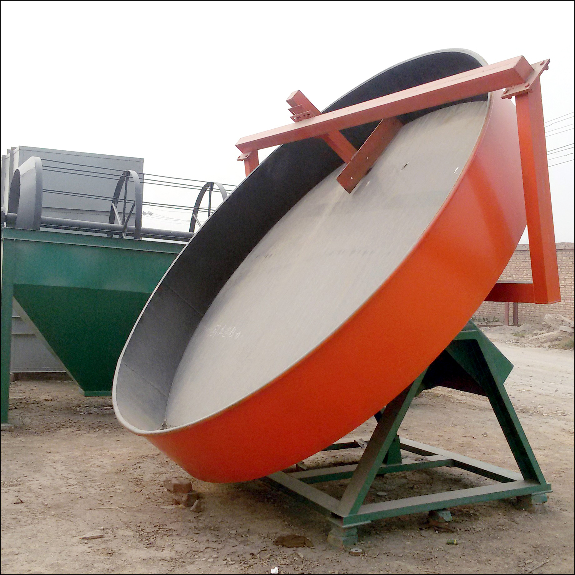 供应猪粪有机肥圆盘造粒机实验室干粉造球机大产量复合肥造粒机