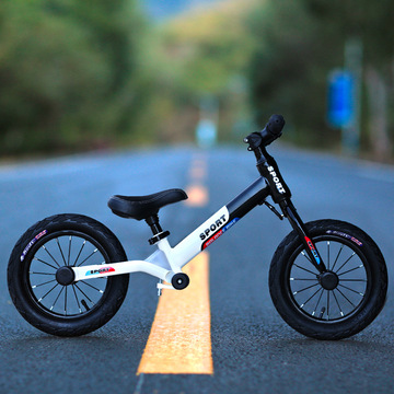 定制儿童平衡车12寸无脚踏溜溜滑行车新款地推产品滑步车自行车