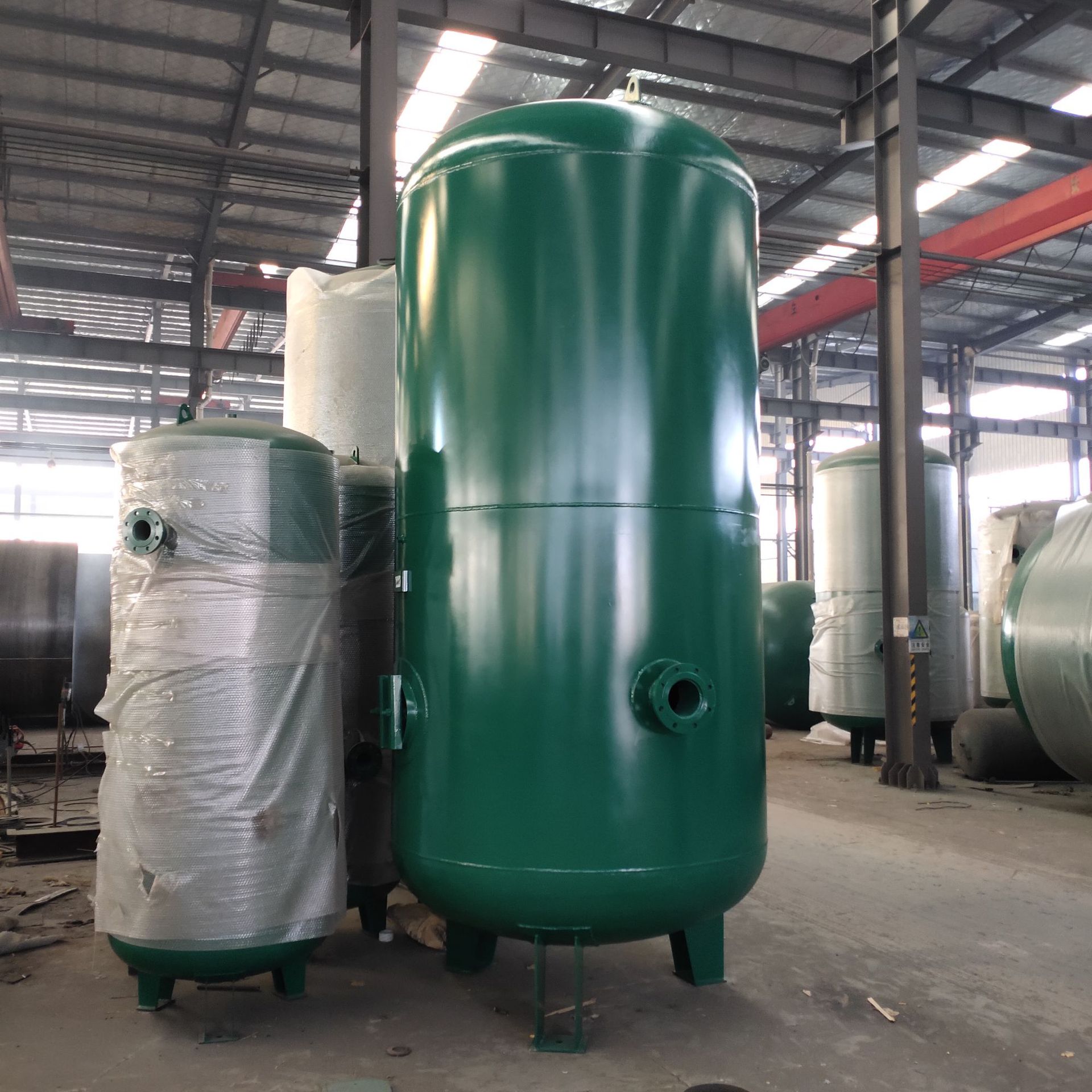 压缩机缓冲罐 天然气缓冲罐碳钢 35立方卧式蒸汽罐厂家定做