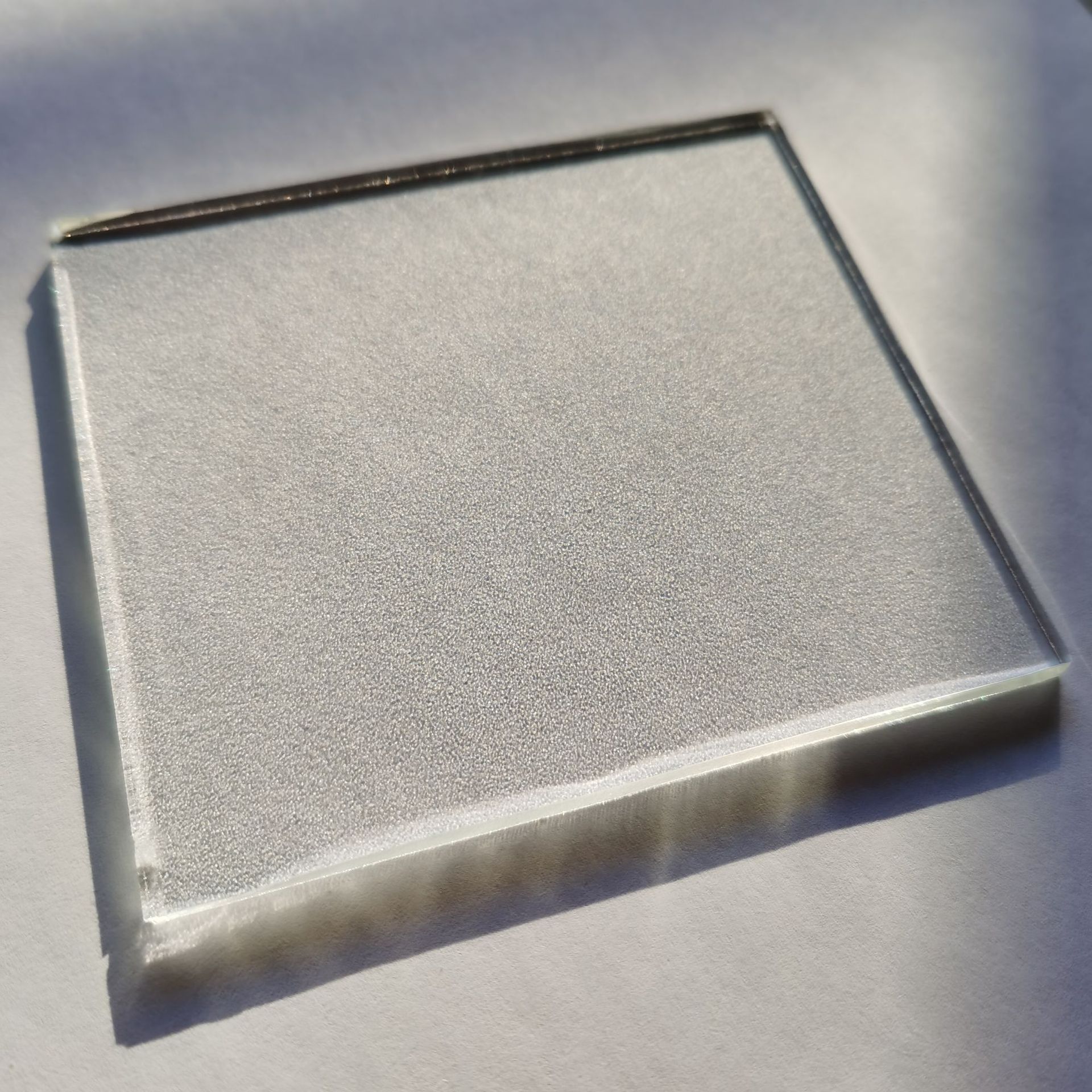 酸洗绒面玻璃 蒙砂玻璃 双绒玻璃 超白绒面长虹彩色玻璃