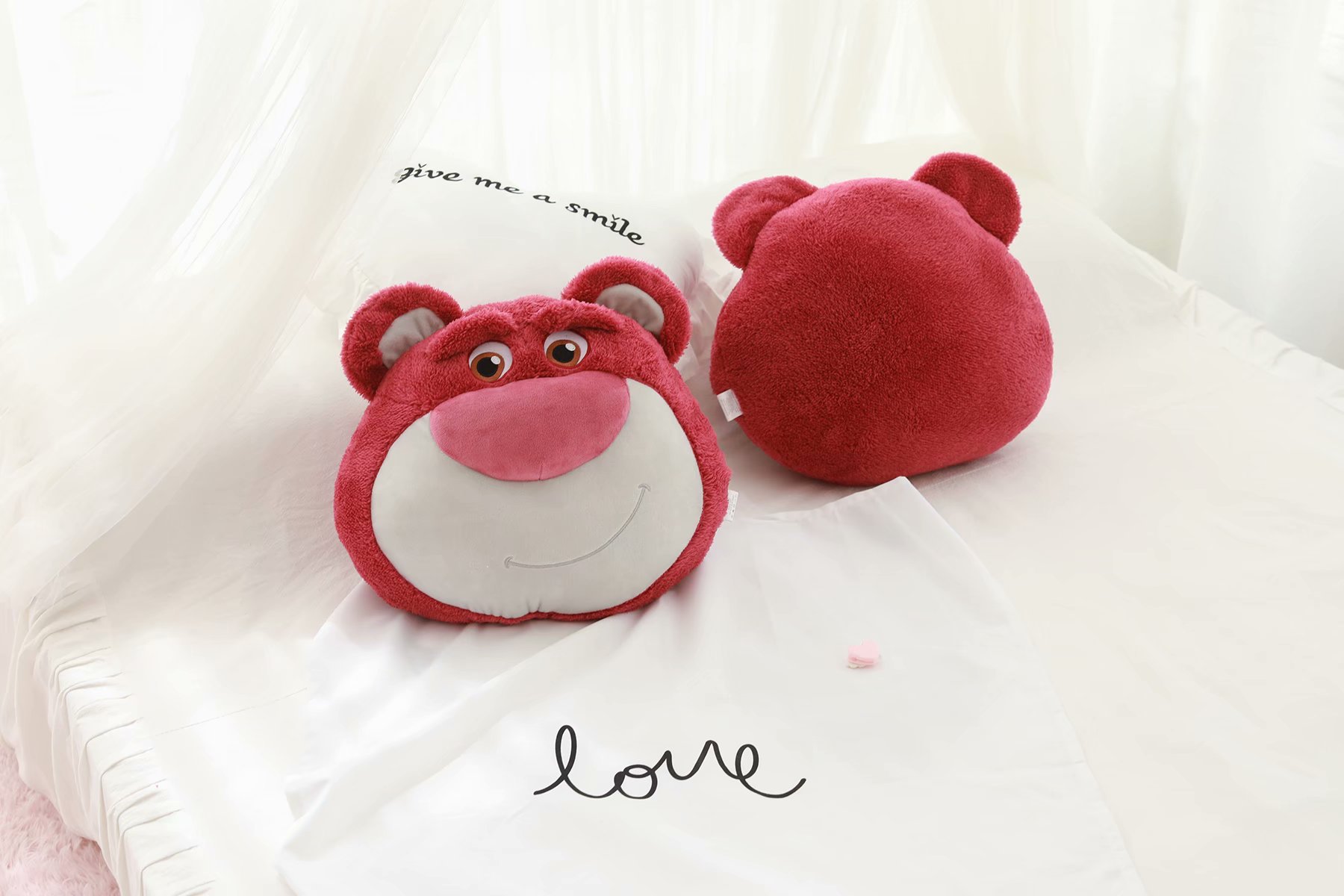 玩具总动员草莓熊头毛绒抱枕靠垫靠枕lotso熊公仔生日礼物