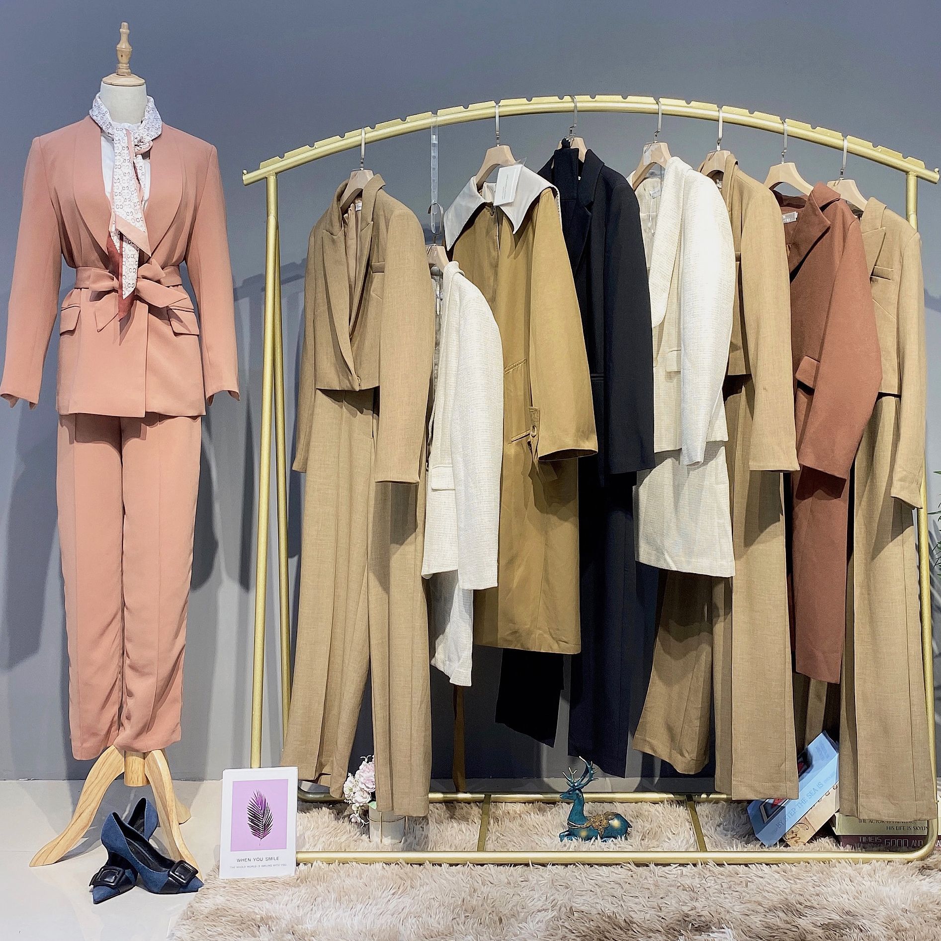 品牌女装折扣西