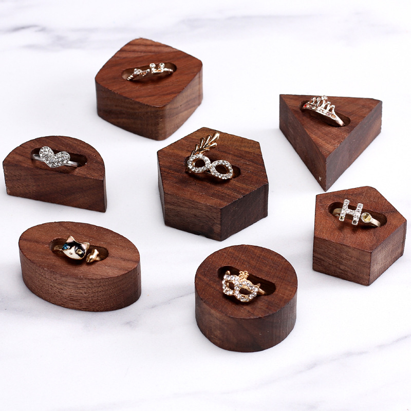 黑胡桃木道具戒指托架对戒展示架首饰架饰品橱窗陈列拍摄道具