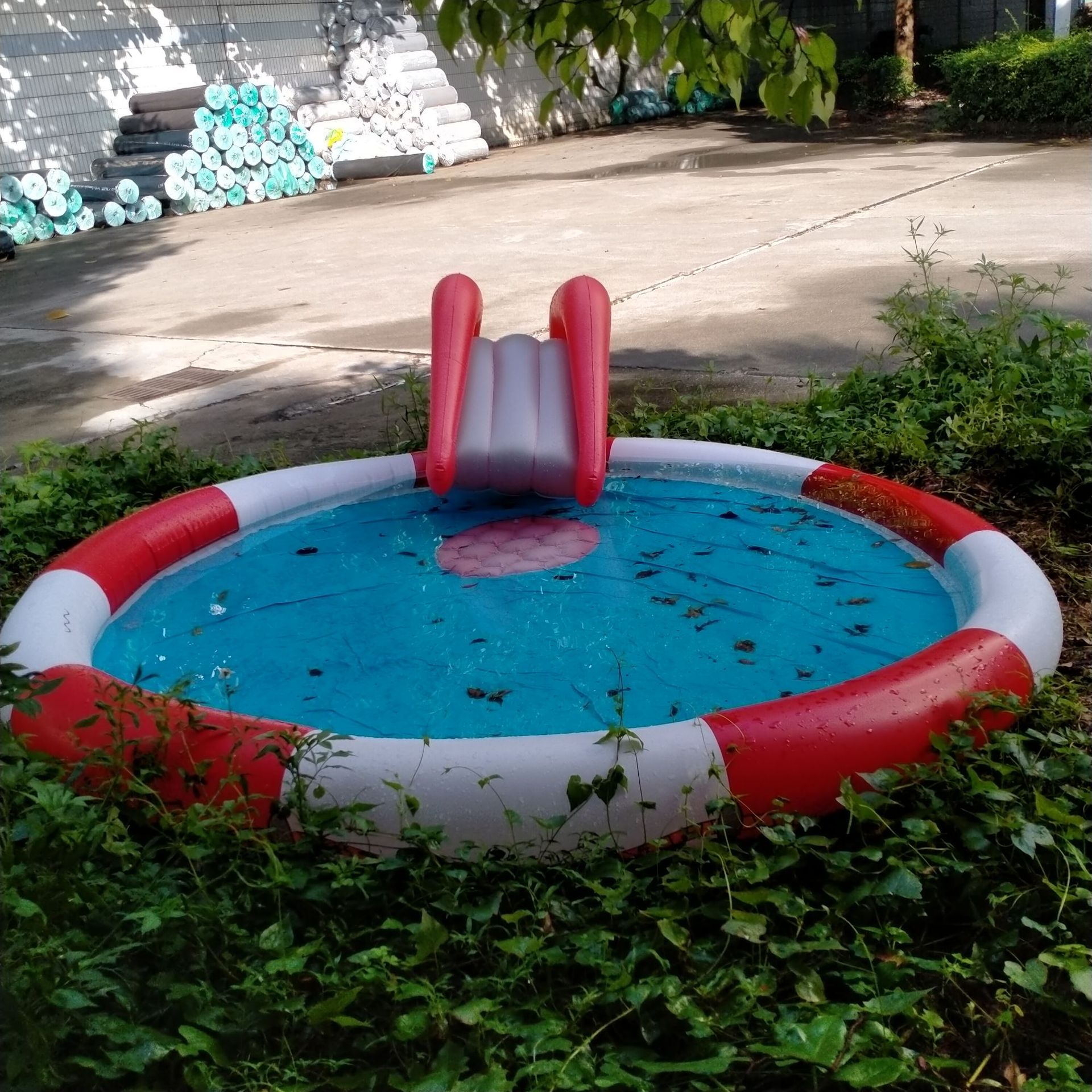 厂家定制 青蛙喷水戏水池 充气儿童喷水水池 单管半圆形加厚pvc