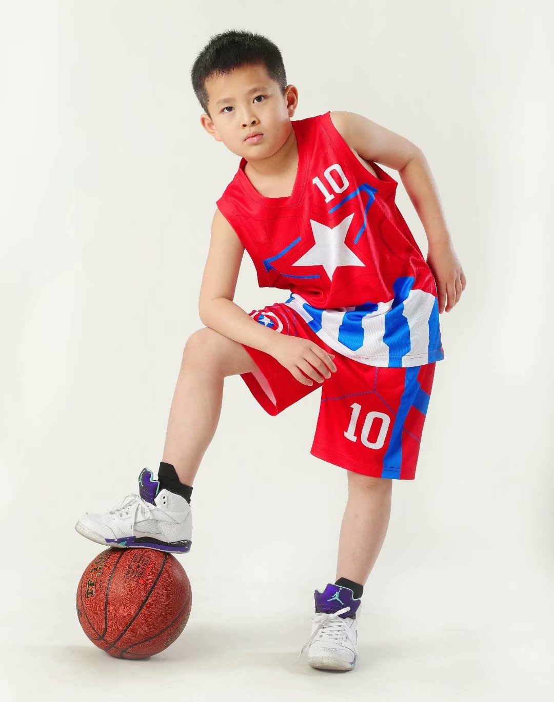 童装儿童篮球服美国队长10号球衣套装幼儿园小学生表演走秀舞蹈服