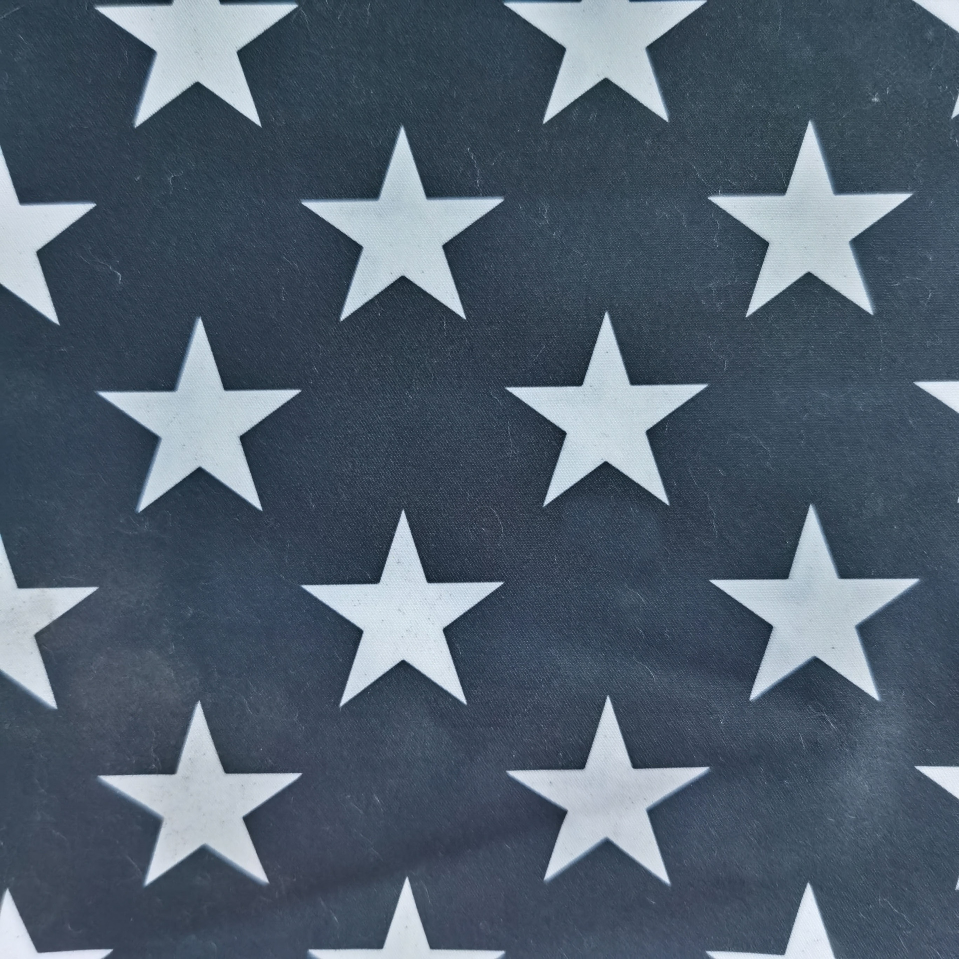 翔祥航纺织有限公司5年羽绒服品牌厂家直销 磨毛桃皮绒小五角星印花布