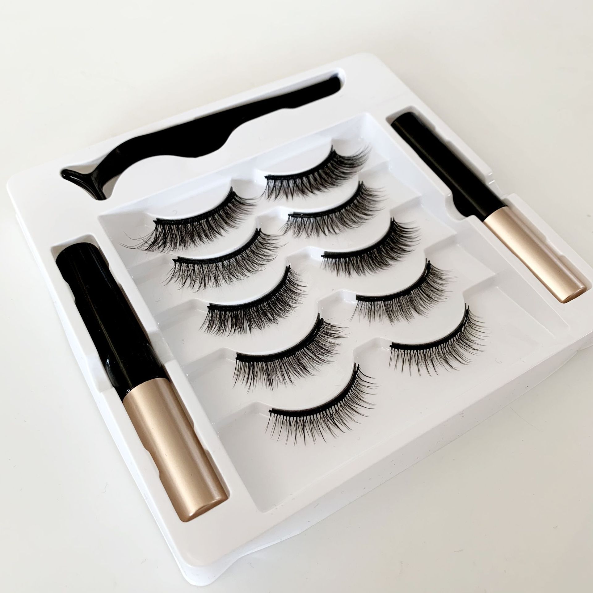 New Five Pairs Mixed Magnet False Eyelashes Pairs of Bottles Magnetic Liquid Eyeliner Set Thick Mixed False Eyelashes