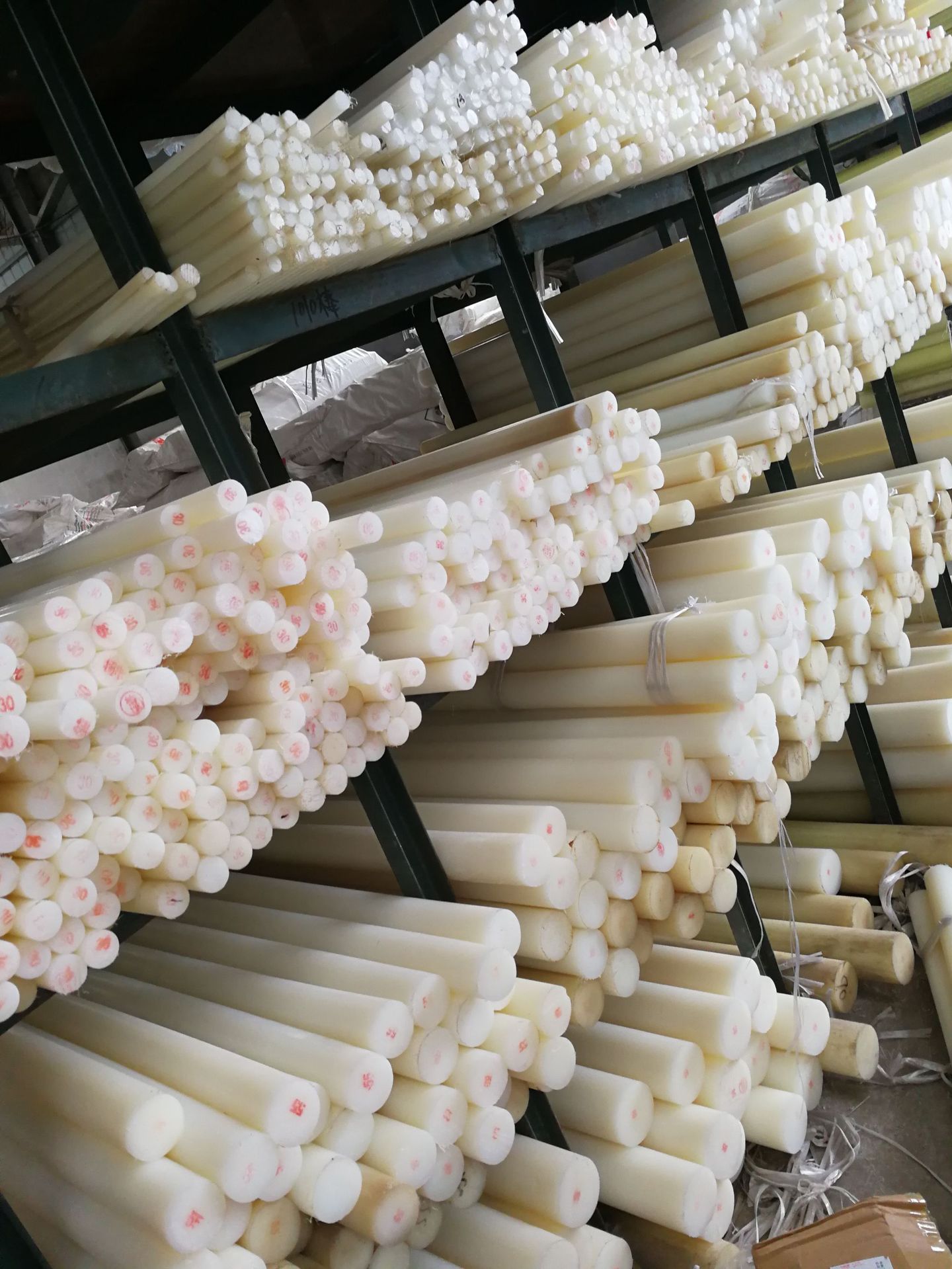 高耐磨纯尼龙棒 白色pa6棒工程塑料尼龙棒加工定制黄色 黑色 蓝色