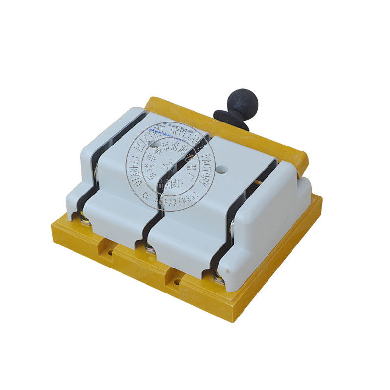 厂家直销防护刀开关 hd11f-200/38 带盖子隔离刀闸