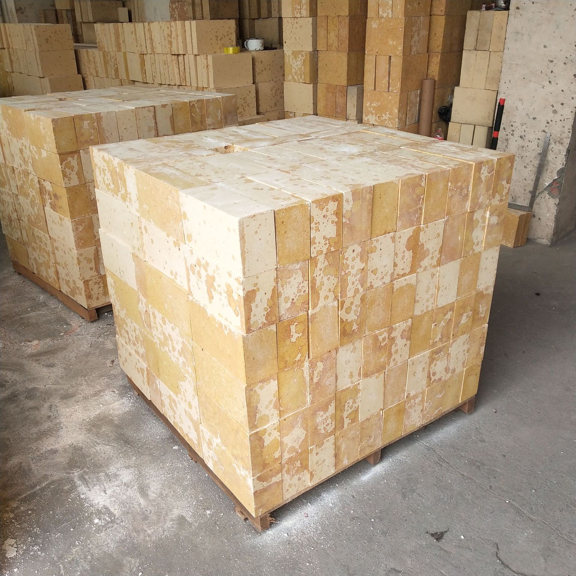 硅砖重质硅砖 厂家供应 轻质硅砖现货供应