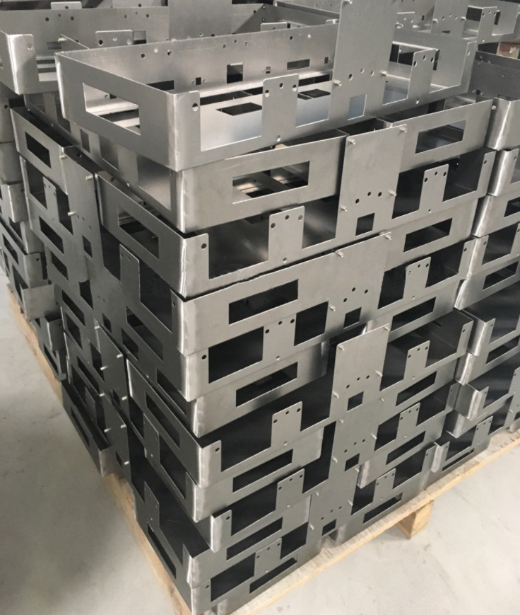 钣金件加工厂家来图来样定制自带喷涂生产线专业设计激光折弯焊接