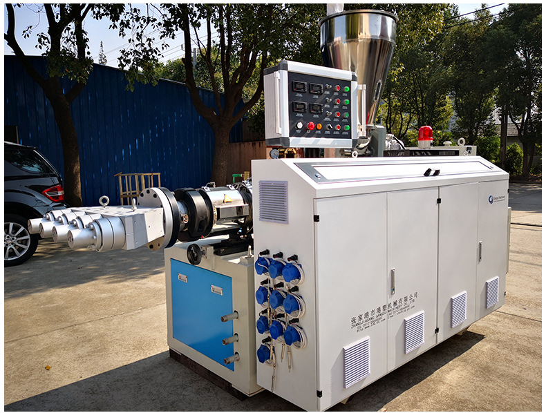 pvc管一出四管材挤出设备生产线 塑料管材挤出机生产线一出四塑料