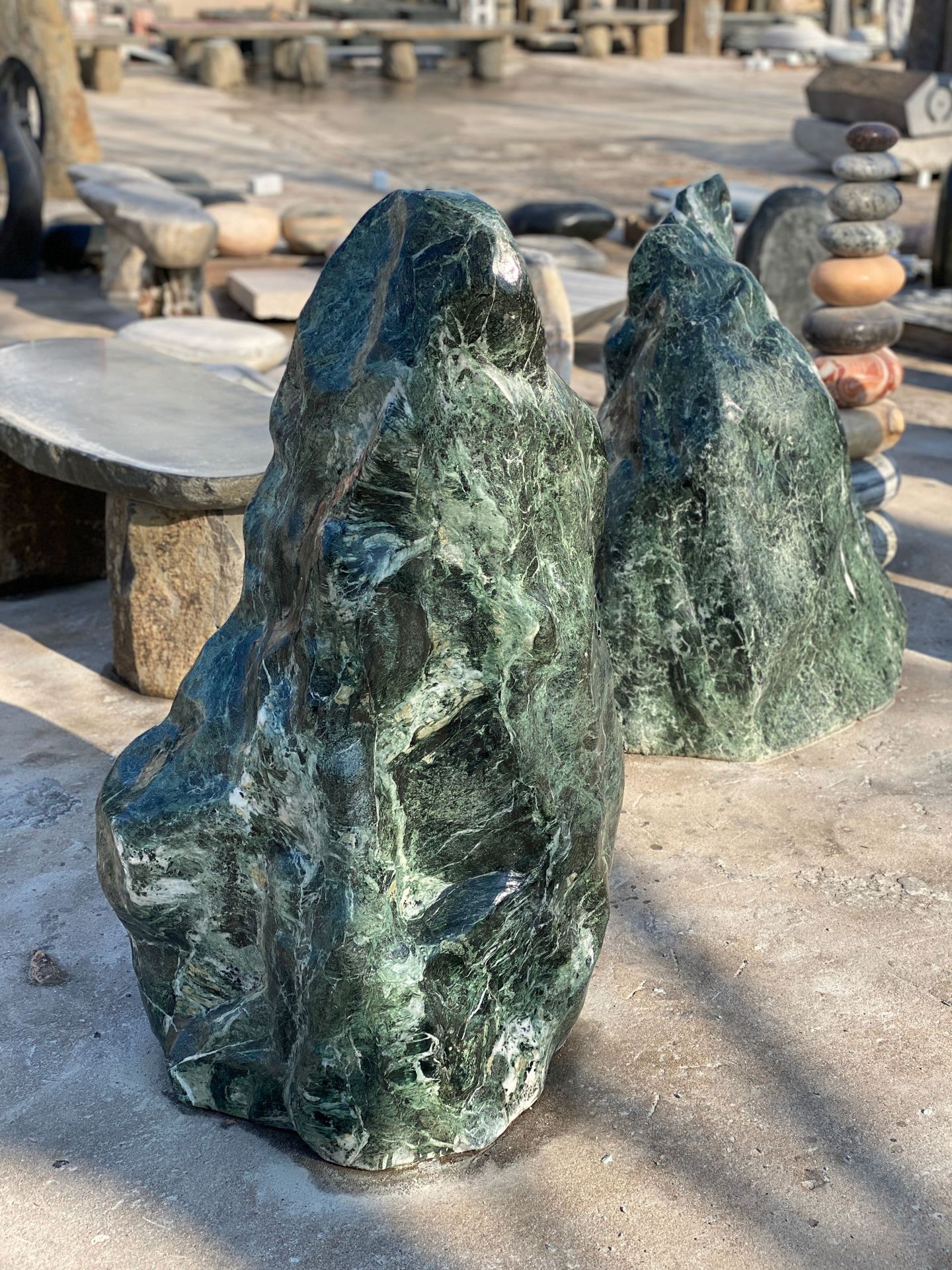 厂家批发大理石莱阳绿 景观石雕假山石意境 酒店室内花园造景装饰