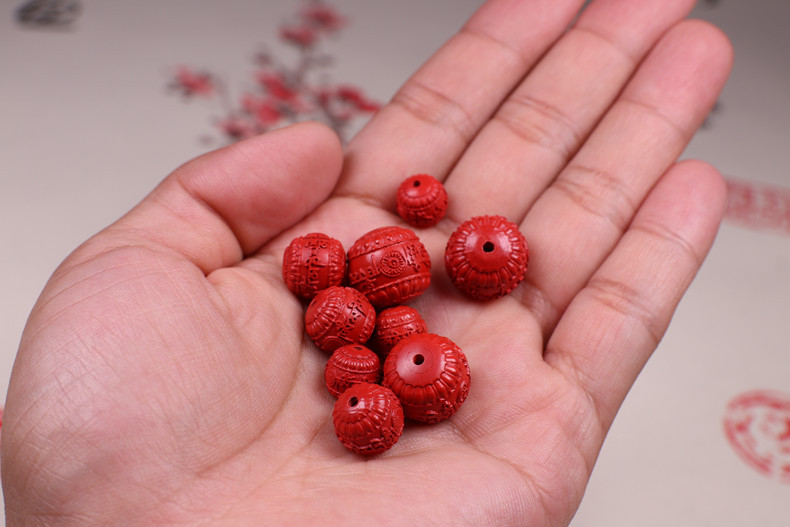 96%高含量朱砂原矿真朱砂六字真言鼓珠本命年挂件吊坠背云配件