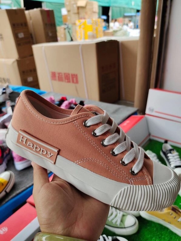 新款三次硫化女鞋帆布鞋 休闲学生鞋库存批发尾货特价处理便宜