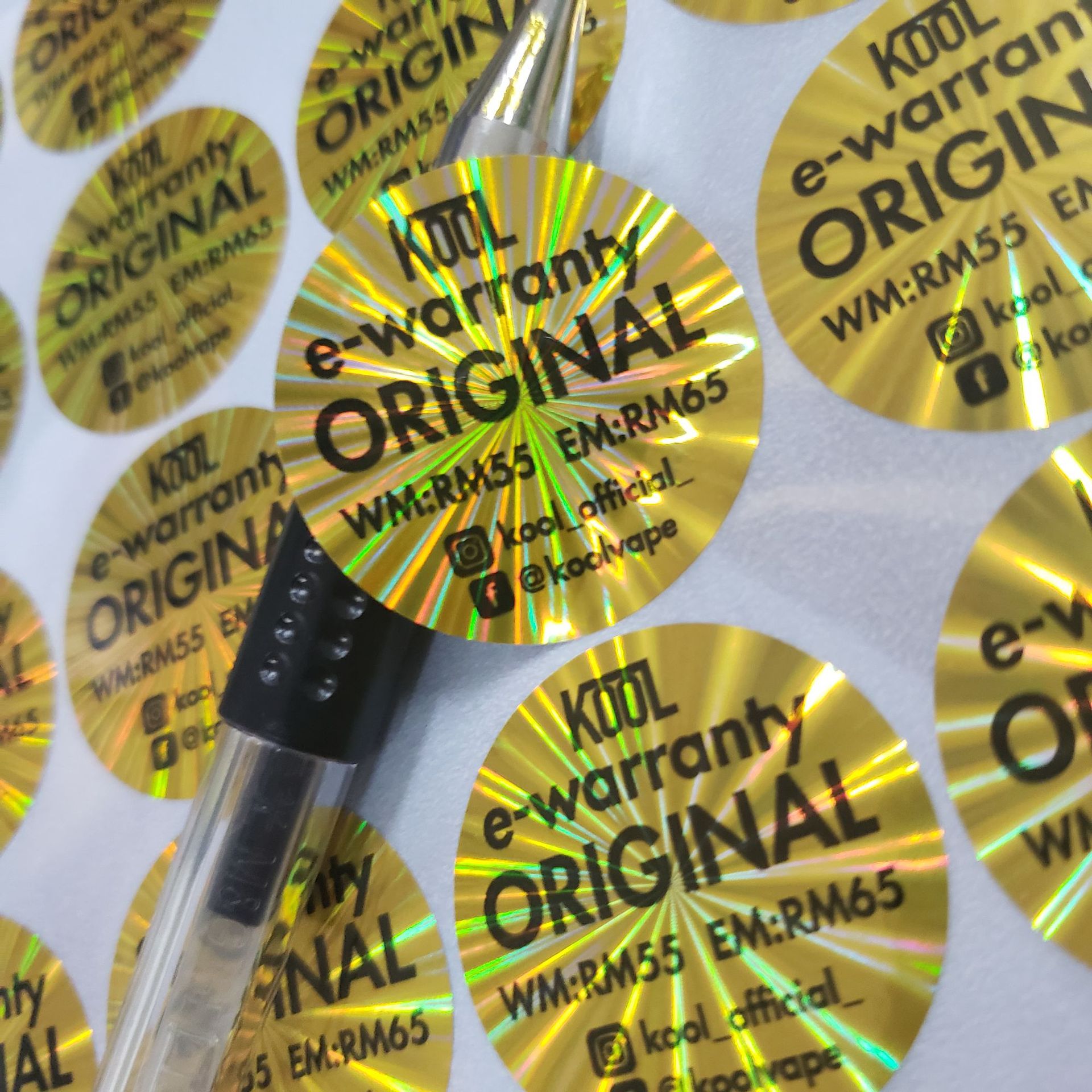 拉丝金不干胶标贴定做彩色pvc透明贴纸logo标签定制广告印刷