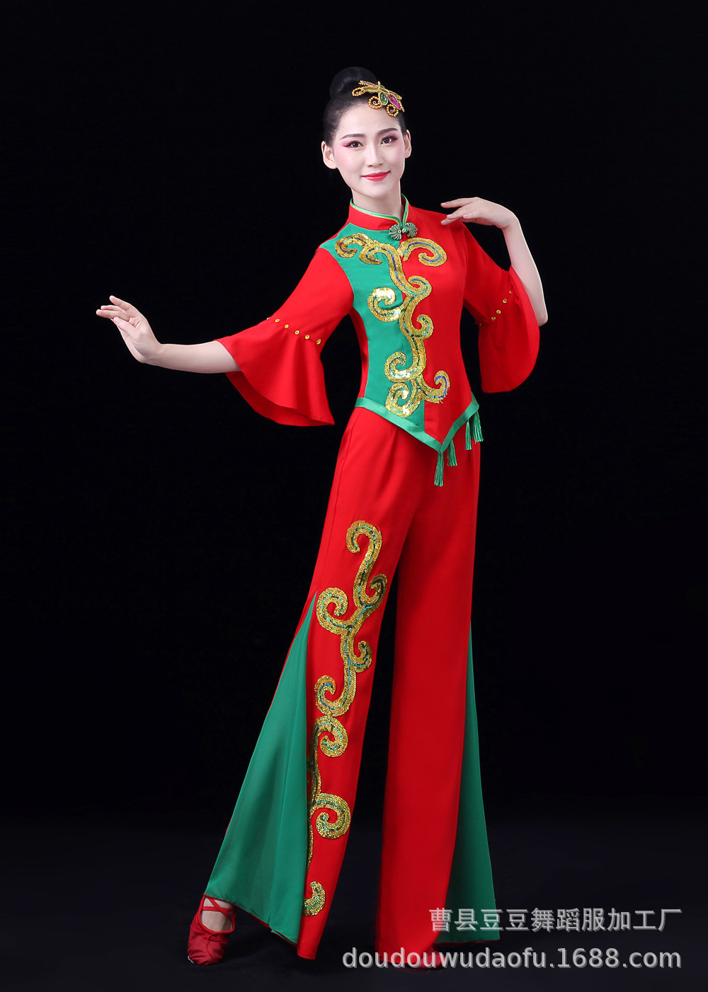 秧歌演出服女 新款扇子舞 手绢广场舞演出服套装东北秧歌中老年服