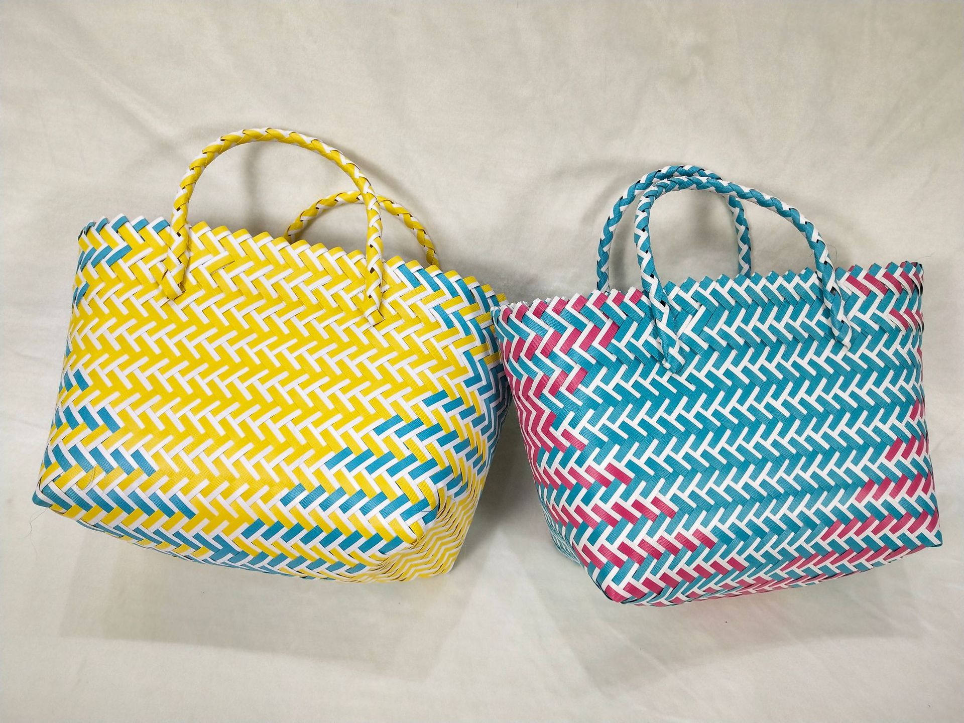 打包带篮子编织女包