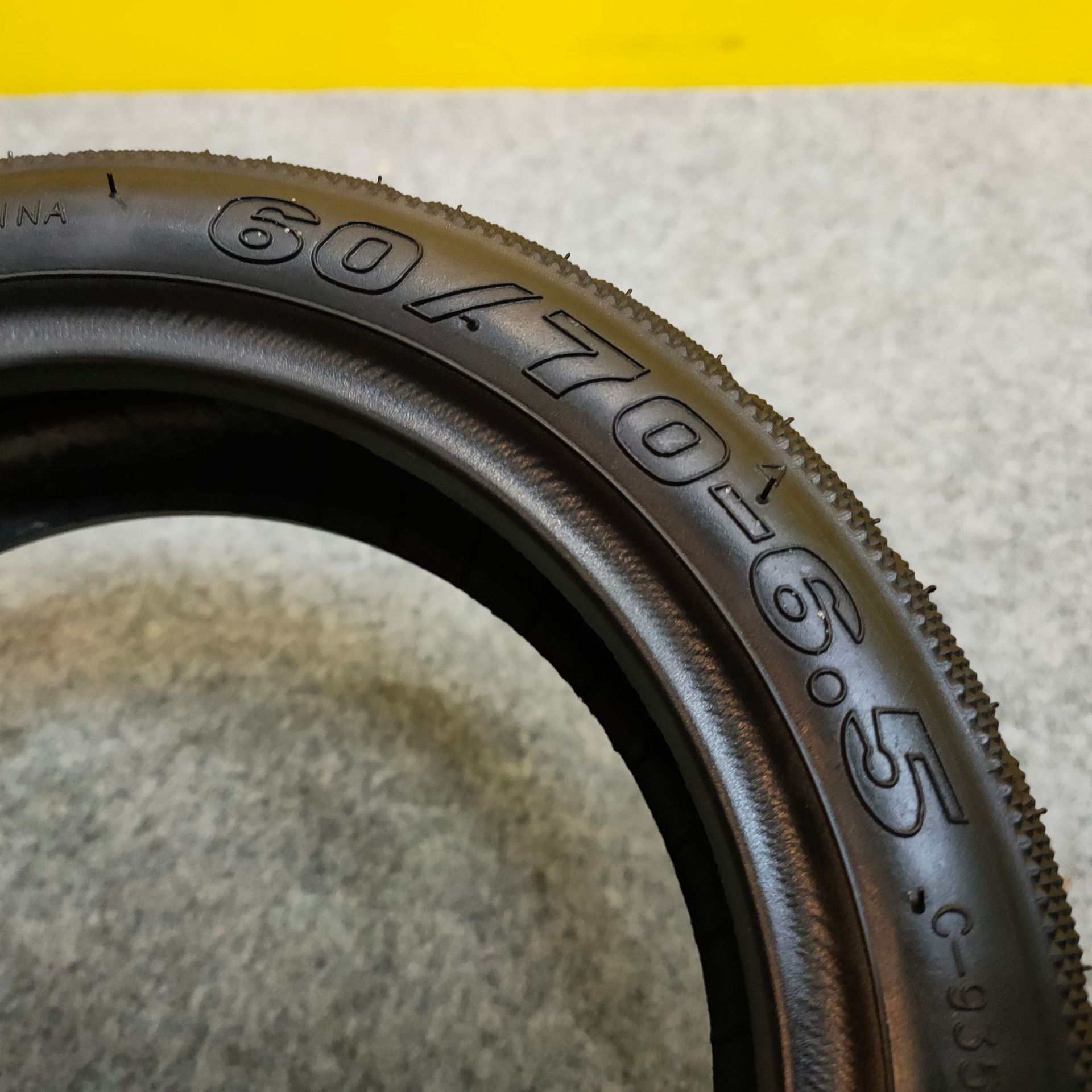 安睿驰 共享滑板车自修复安全轮胎 防刺扎免维护 小车轮胎 平衡车-阿