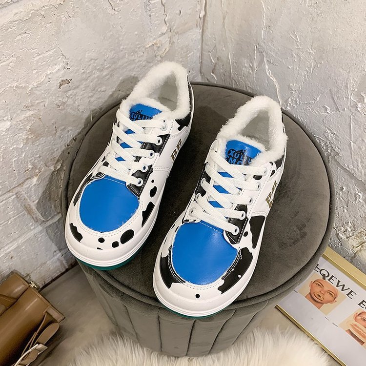 日系可爱到炸的牛奶鞋秋冬大头丑萌圆头百搭学生休闲ins小白鞋潮