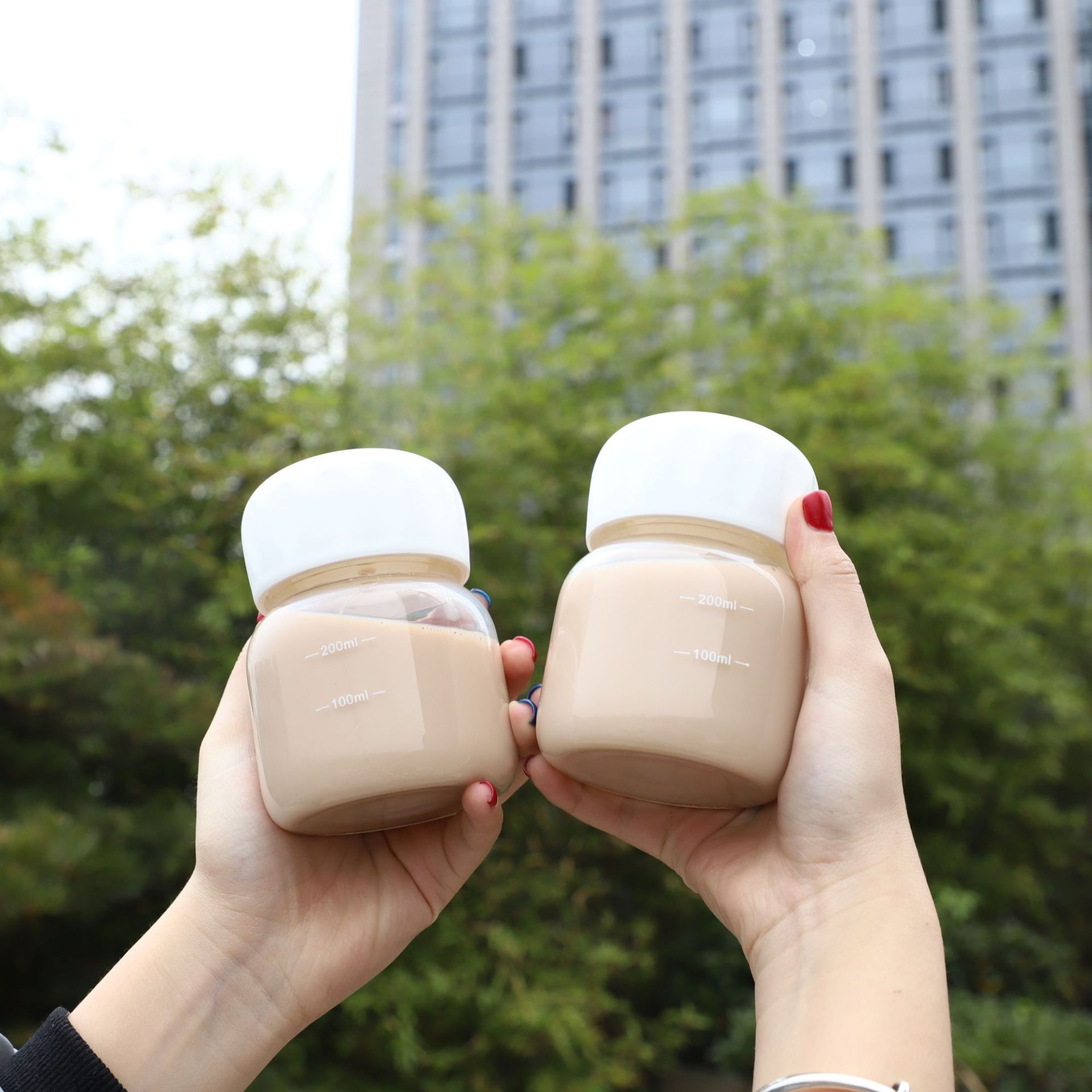 厂家直销小红书可爱奶茶随手杯胖胖玻璃杯300ml