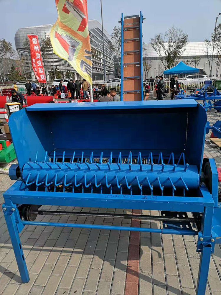 河南滚筒式辣椒采摘机有输送带 震动分离辣椒秧叶 灯笼椒去把机