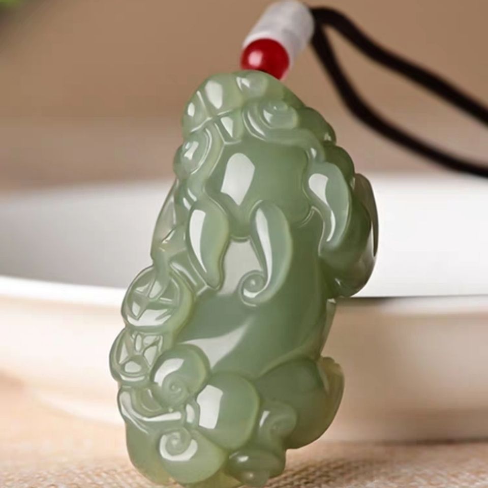 真品和田玉貔貅吊坠男女款白玉项链玉石