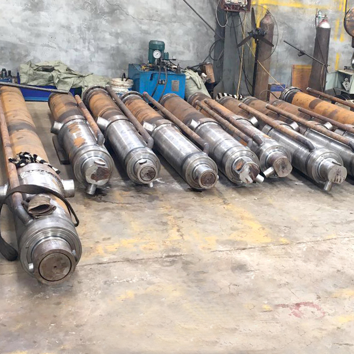 厂家批发临清打包机油缸开关门油缸90缸径油缸卧式打包机液压油缸