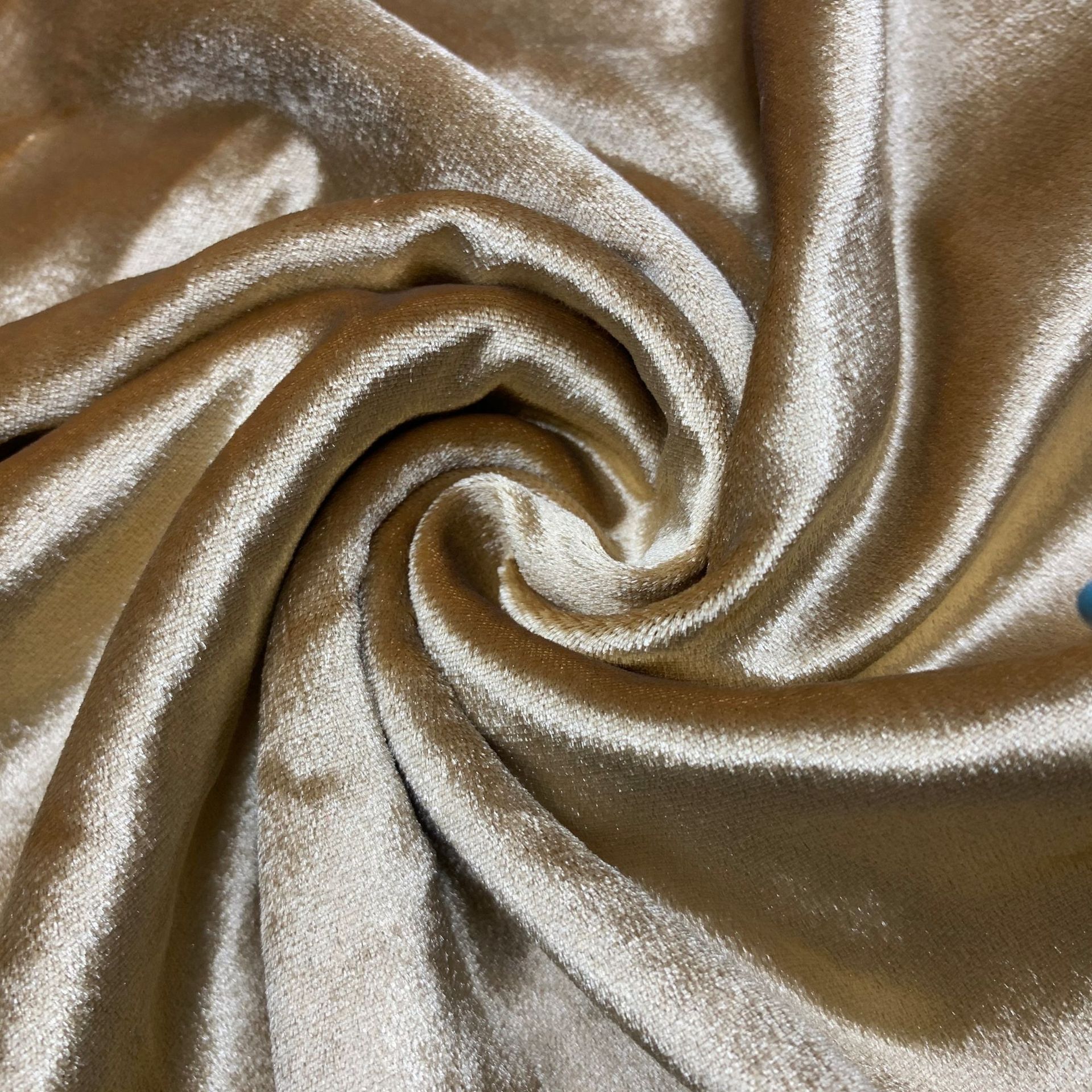 现货亮光金丝绒面料 弹力亮光绒布 时尚舞蹈服沙发玩具涤氨面料