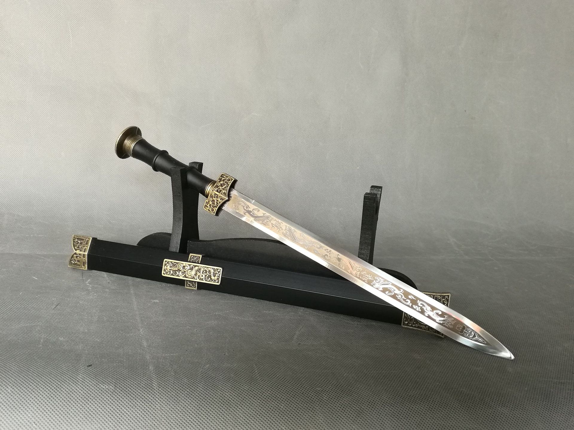 龙泉市刀剑 镇宅 青古铜hk6605小汉剑 动漫影视 未开刃