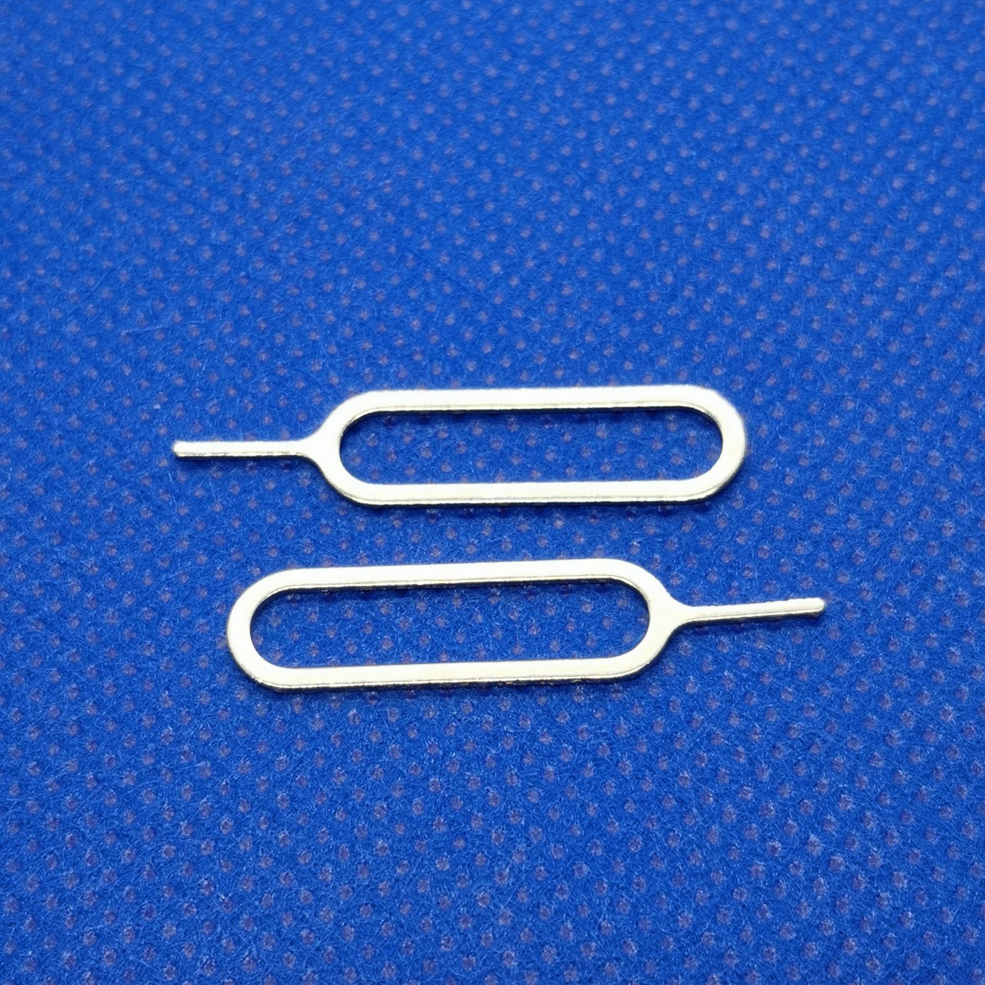 厂家生产批发各种手机卡针/卡针/卡座/定位针/可开模生产