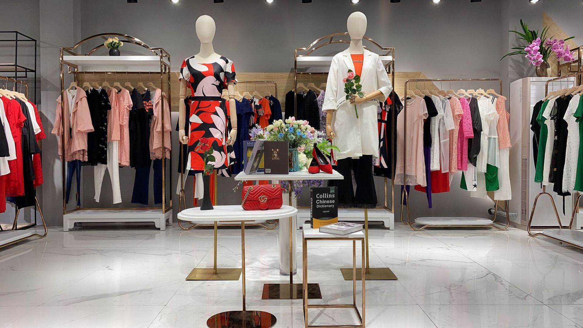 芊之美20春夏广州品牌大码女装库存尾货品牌折扣女装淘宝直播货源