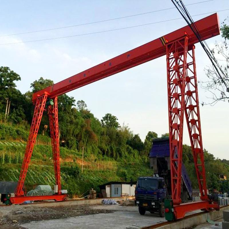 单梁箱型电动龙门吊地轨道式独梁吊起重机 工程建设用起重机厂家