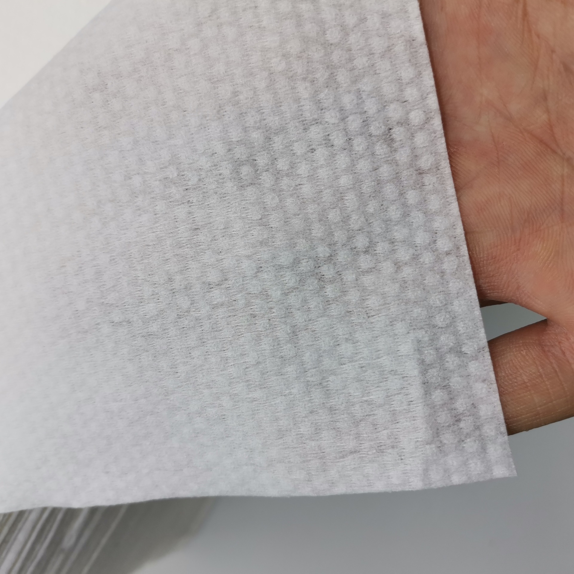 理发店一次性无纺布珍珠纹美发包头足浴擦脚毛巾30*70