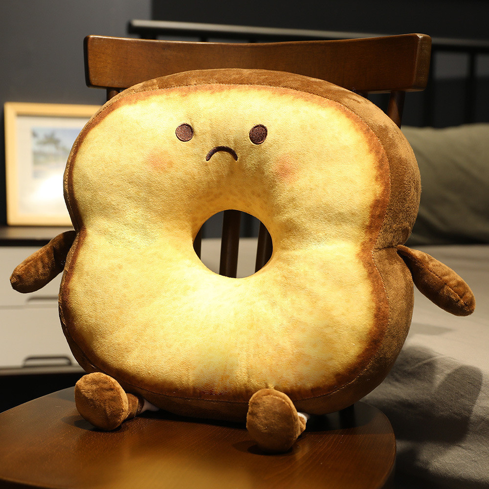 可爱仿真食物切片面包抱枕午睡靠枕送女朋友生日礼物搞怪表情坐垫